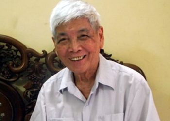 Cỏ dọc đường trần kiên nhẫn sống